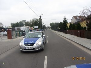 Policjanci zabezpieczali trasę biegu