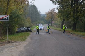 Policjanci wyjaśniają okoliczności wypadku