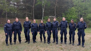 zdjecie grupow wszystkicj uczestniczacych policjantek
